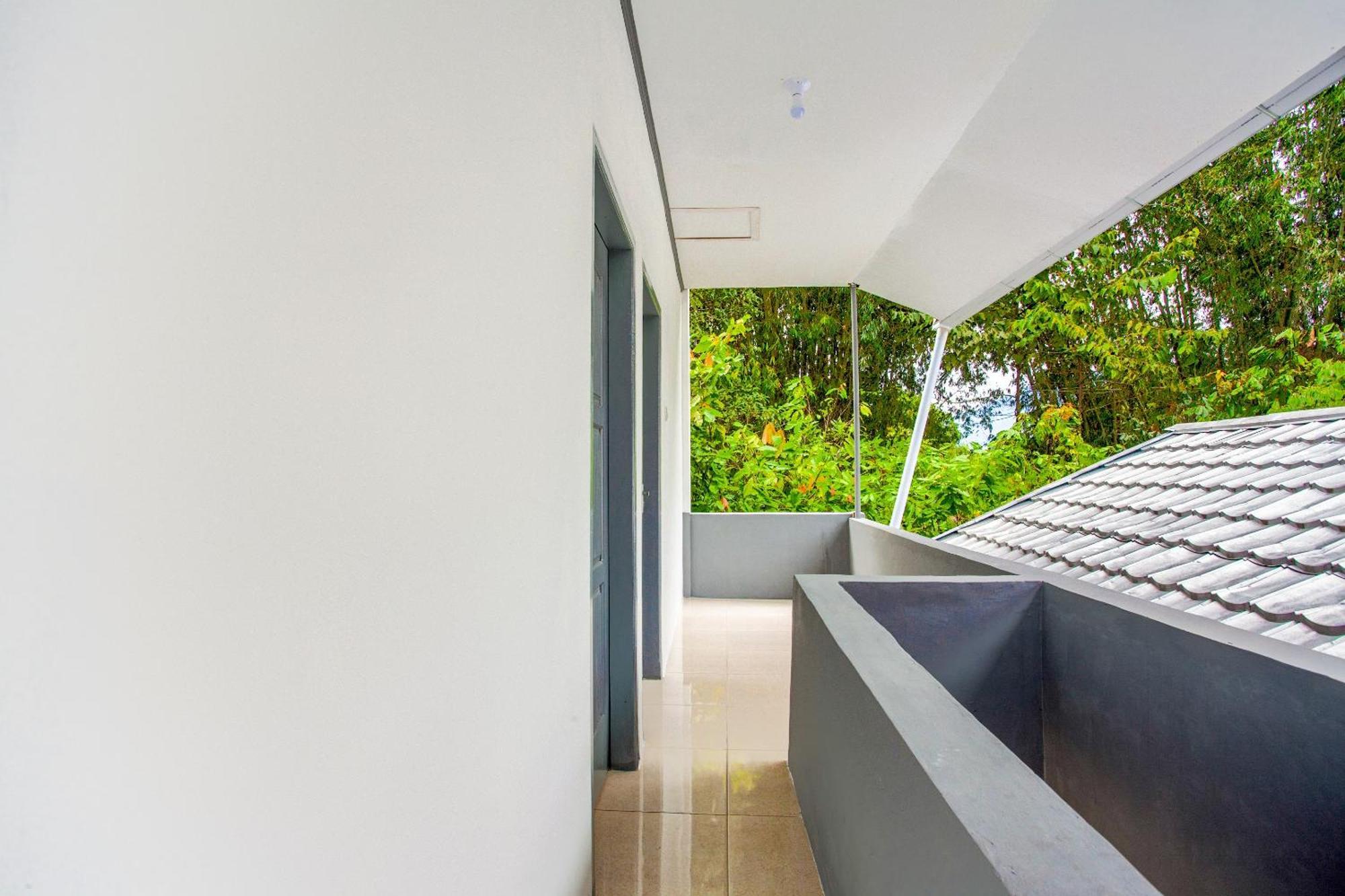 OYO 2903 Putri Residence Syariah Bukittinggi Exterior foto
