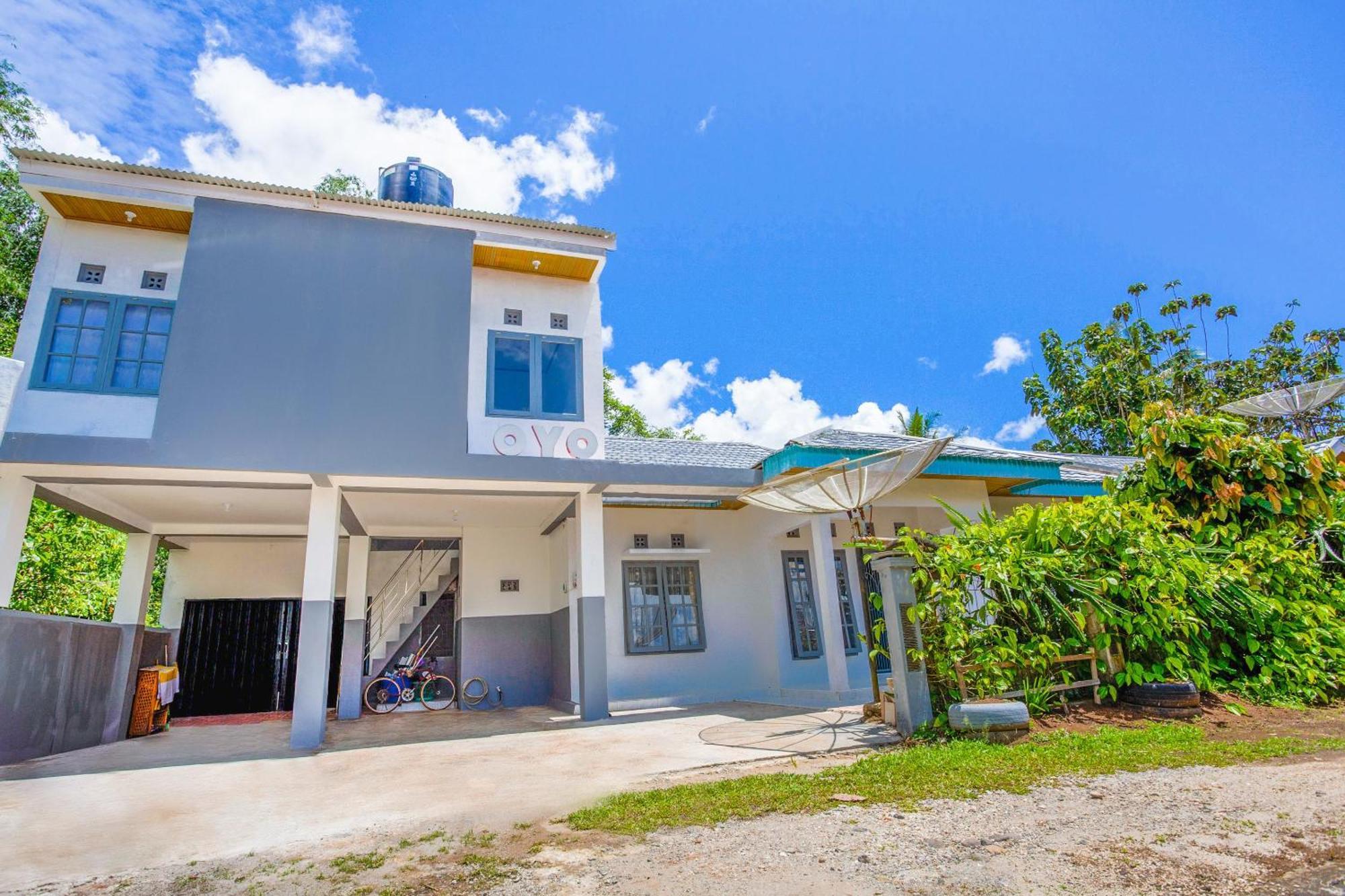 OYO 2903 Putri Residence Syariah Bukittinggi Exterior foto